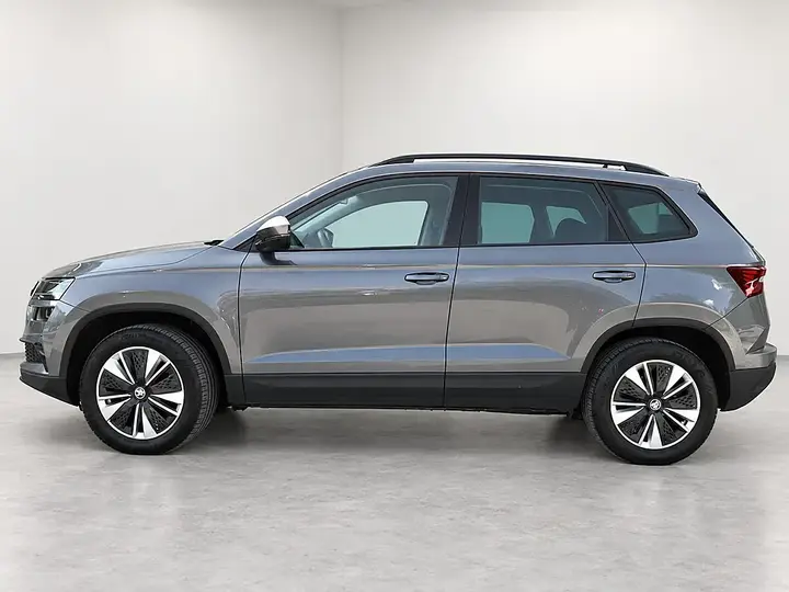 Skoda Karoq 2023 photo 2