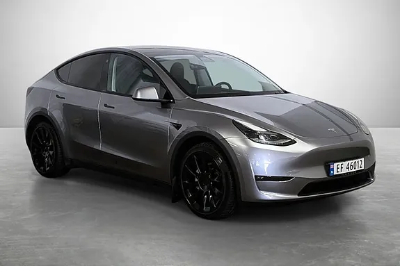 Tesla Model Y 2023 photo 4
