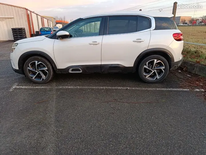 Citroen C5 Aircross 2020 photo 2