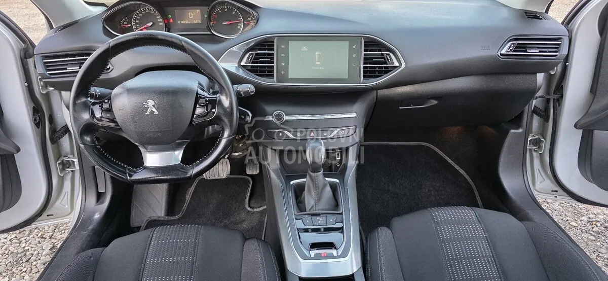 Peugeot 308 2017 photo 4
