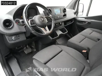 Mercedes-Benz Sprinter 2024 photo 3
