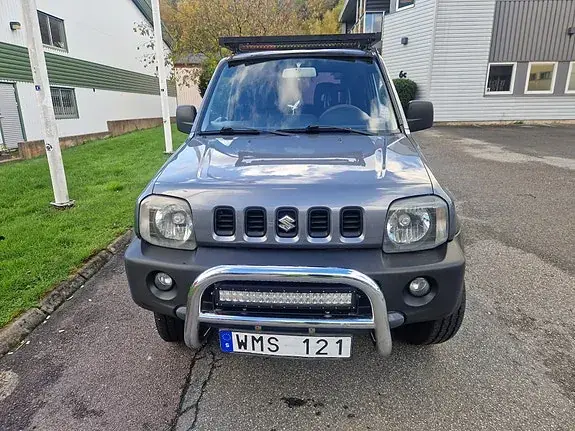 Suzuki Jimny 2005 photo 4