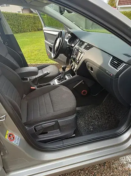 Skoda Octavia 2014 photo 4