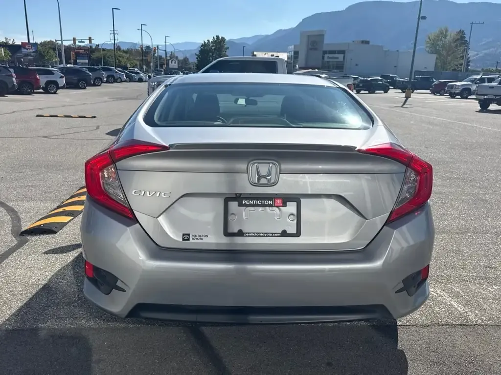 Honda Civic 2017 photo 5
