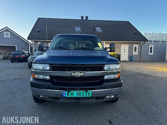 Chevrolet Silverado 2002 photo 3