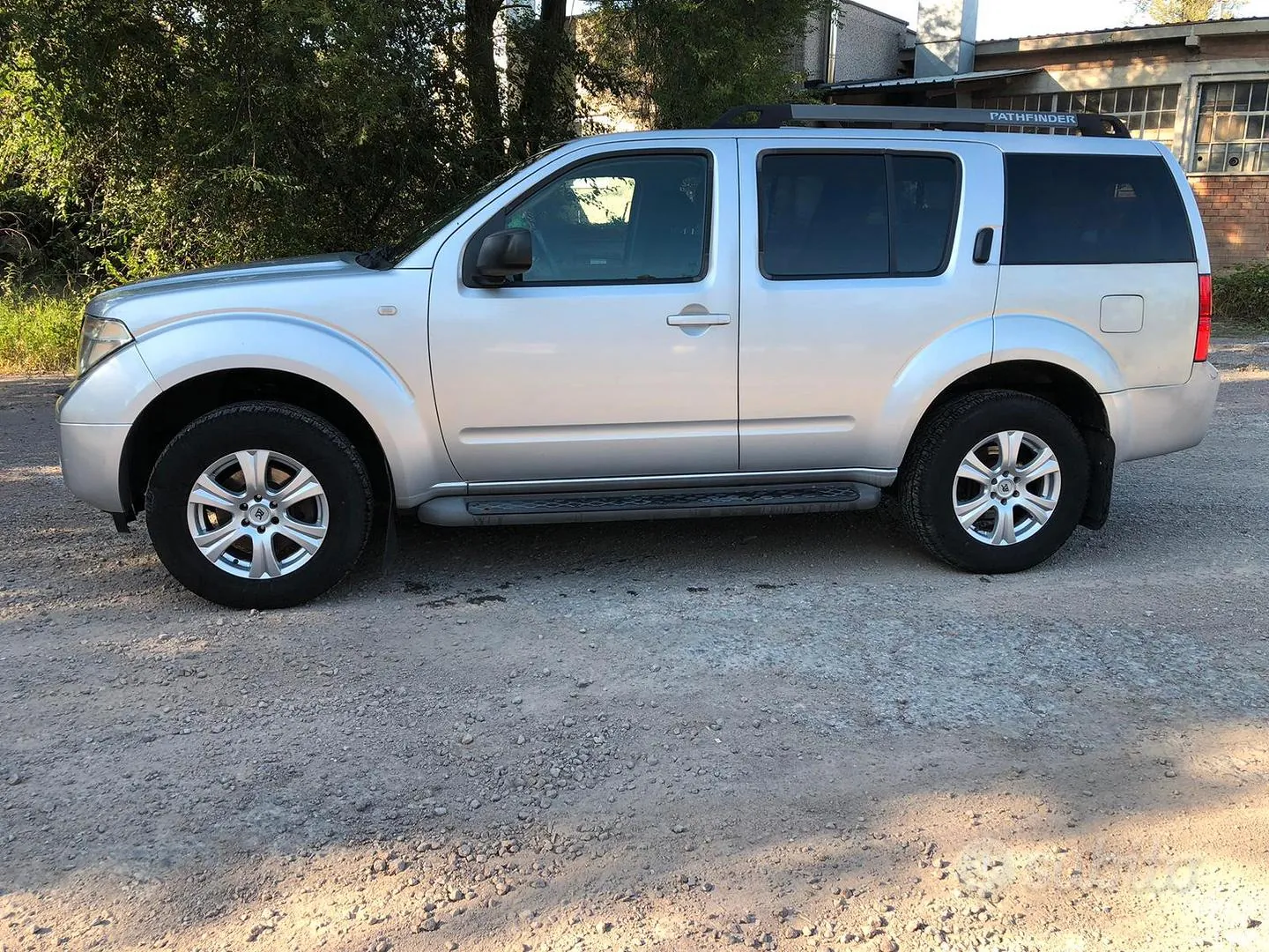 Nissan Pathfinder 2006 photo 3