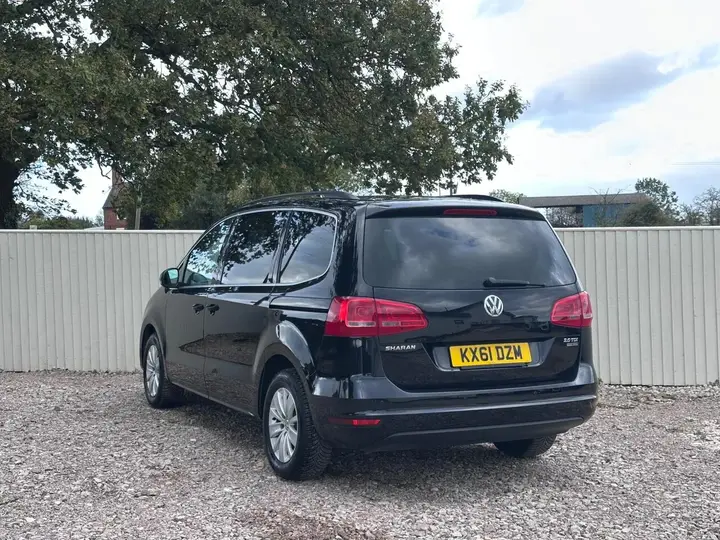Volkswagen Sharan 2011 photo 4
