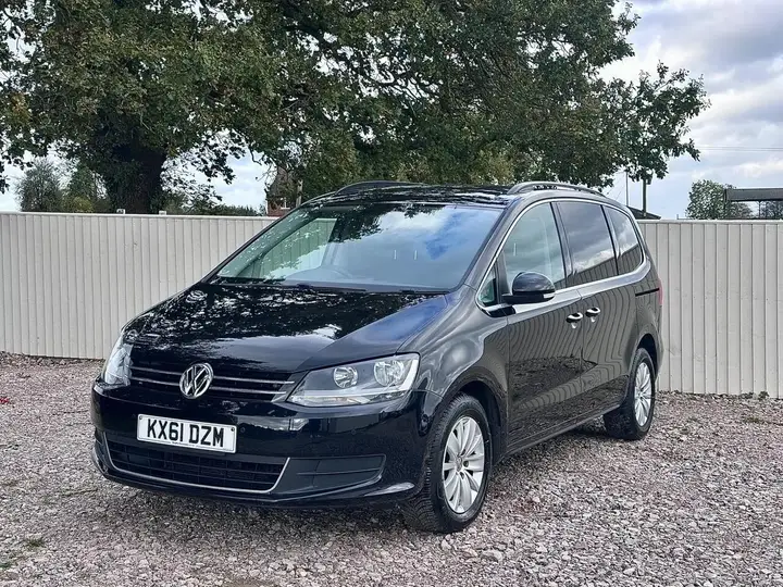 Volkswagen Sharan 2011 photo 3