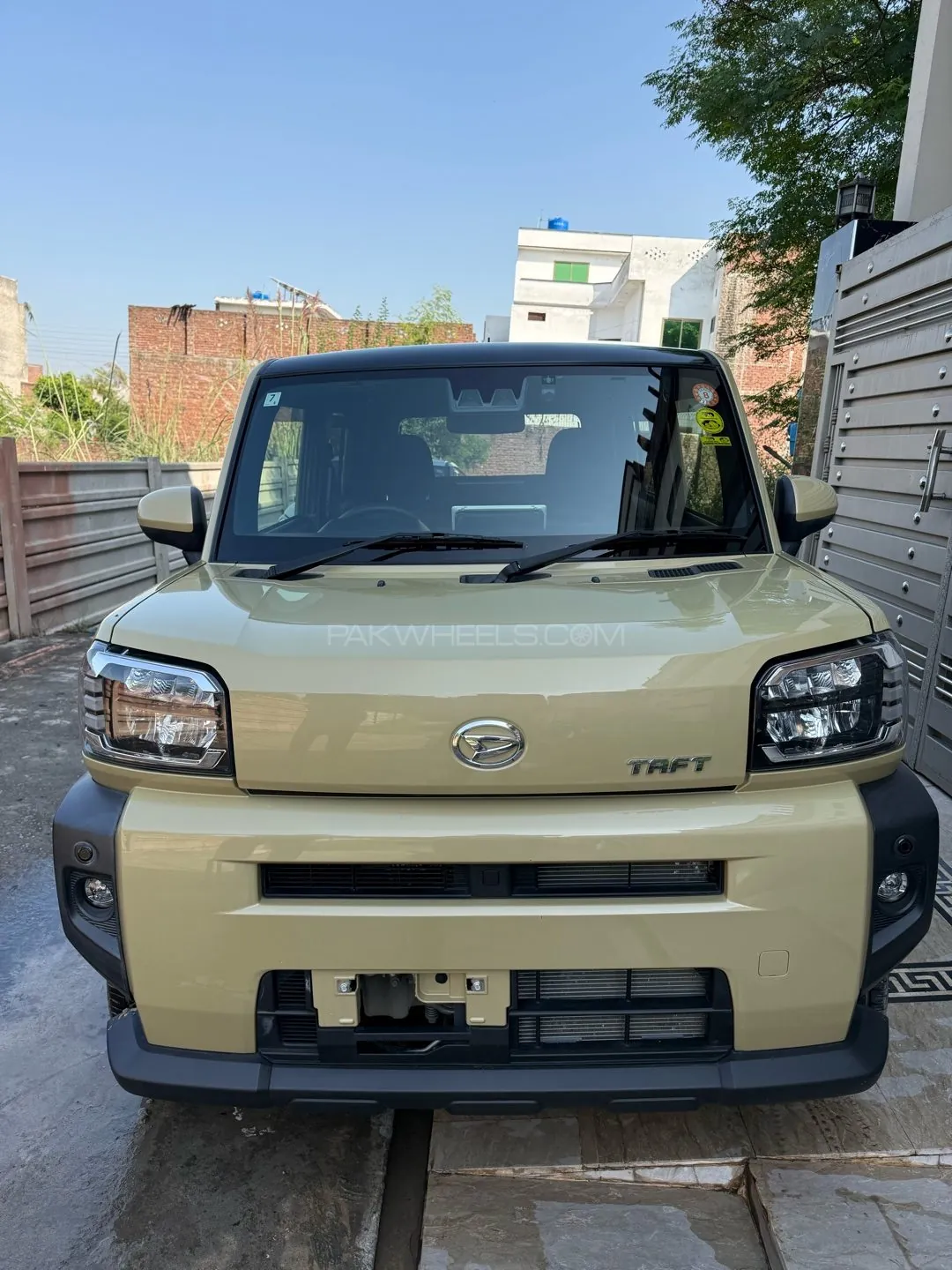 Daihatsu Taft