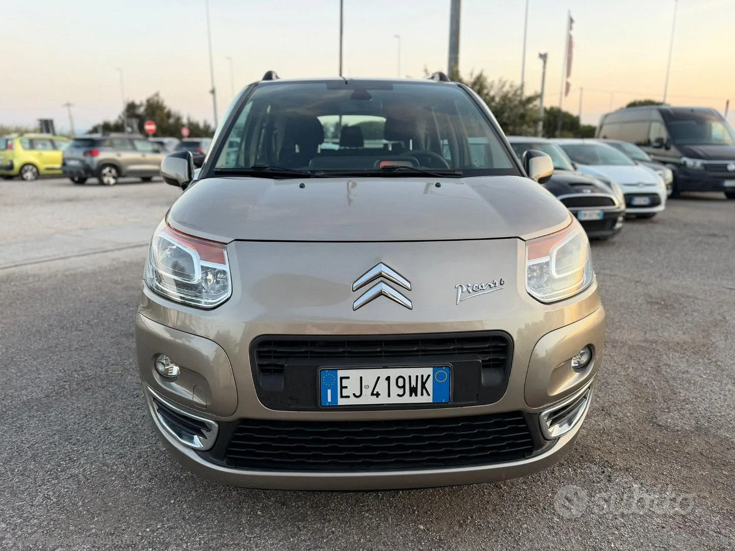 Citroen C3 Picasso 2011 photo 5