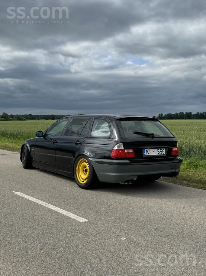BMW 325I 2001 photo 3