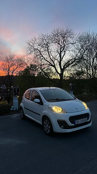 Peugeot 107 2013 photo 3