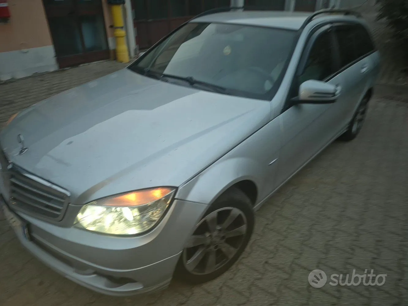 Mercedes-Benz C 2010 photo 3