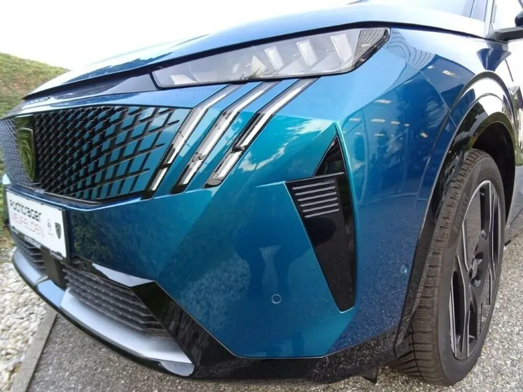 Peugeot 5008 2025 photo 3