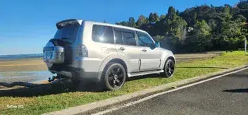 Mitsubishi Pajero 2007 photo 2