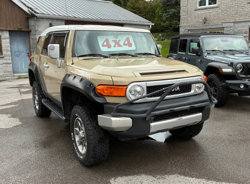 Toyota Fj Cruiser 2012 photo 3