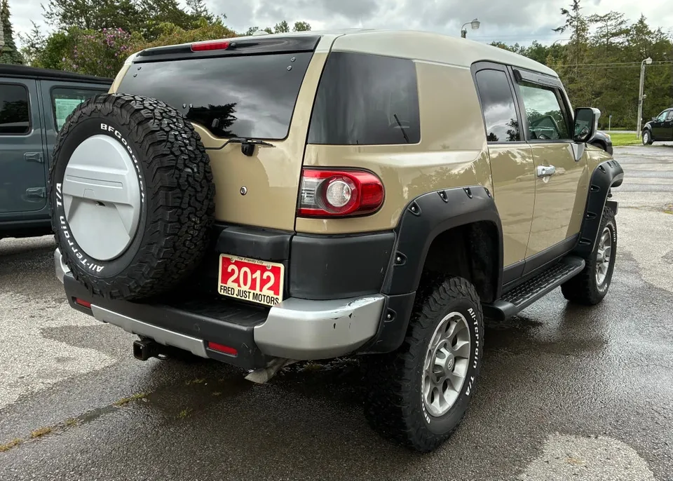 Toyota Fj Cruiser 2012 photo 5