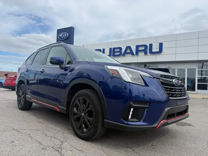 Subaru Forester 2024 photo 2