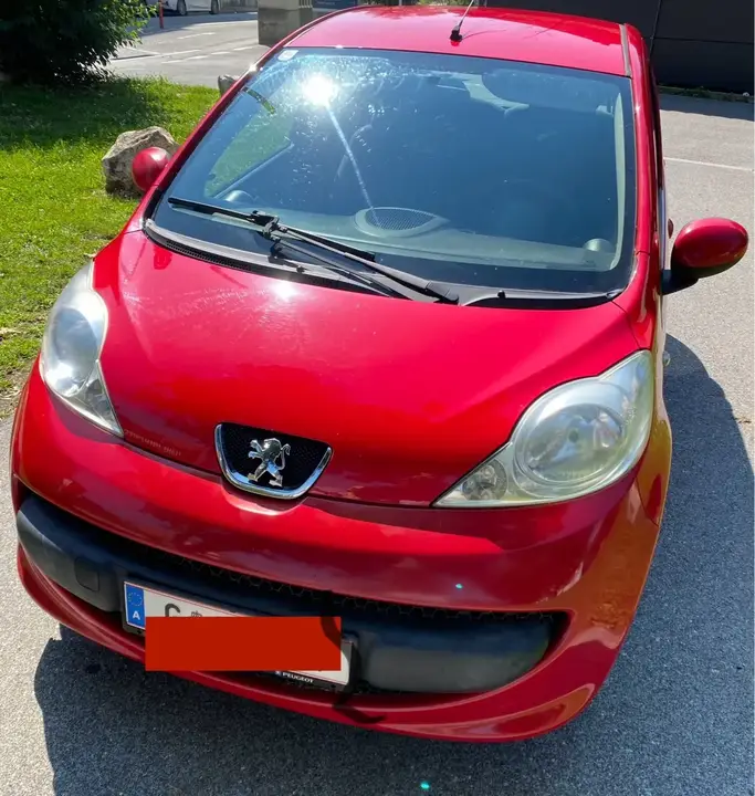 Peugeot 107 2006 photo 2