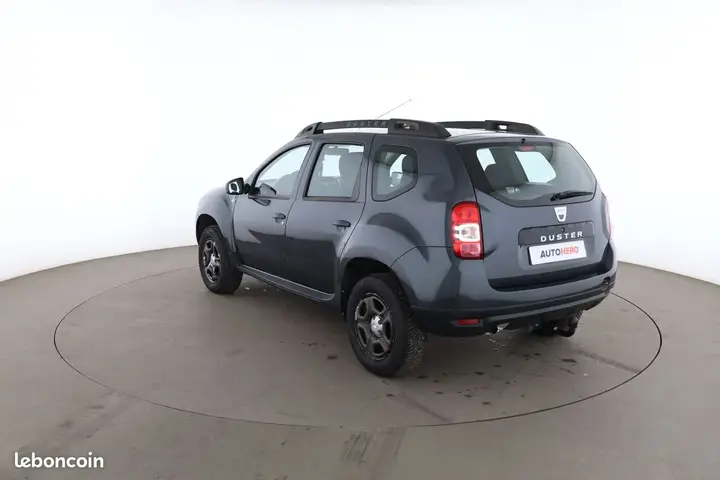 Dacia Duster 2016 photo 2