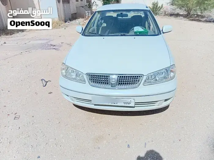 Nissan Sunny 2008 photo 4