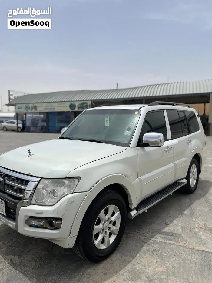 Mitsubishi Pajero Plus 2015 photo 3