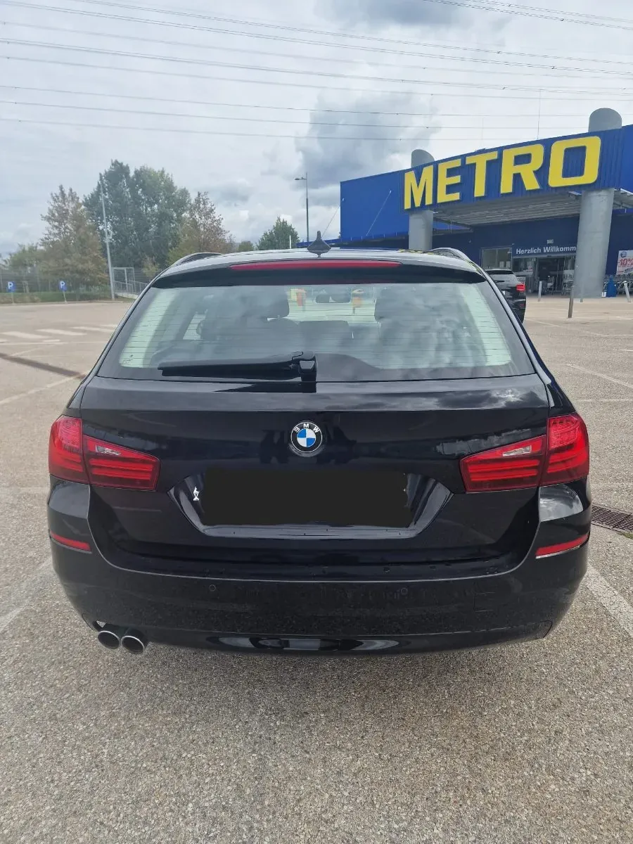 BMW 5 Series 2015 photo 2