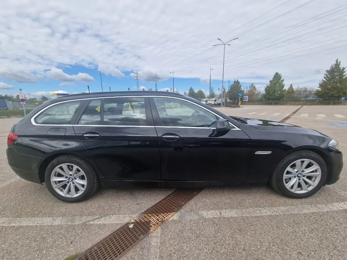 BMW 5 Series 2015 photo 3