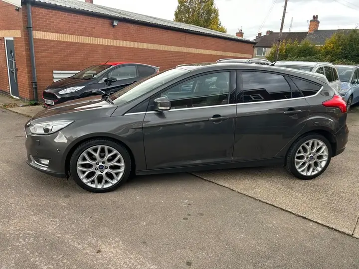 Ford Focus 2016 photo 4