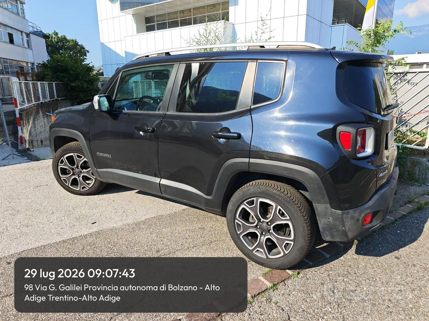 Jeep Renegade 2016 photo 3