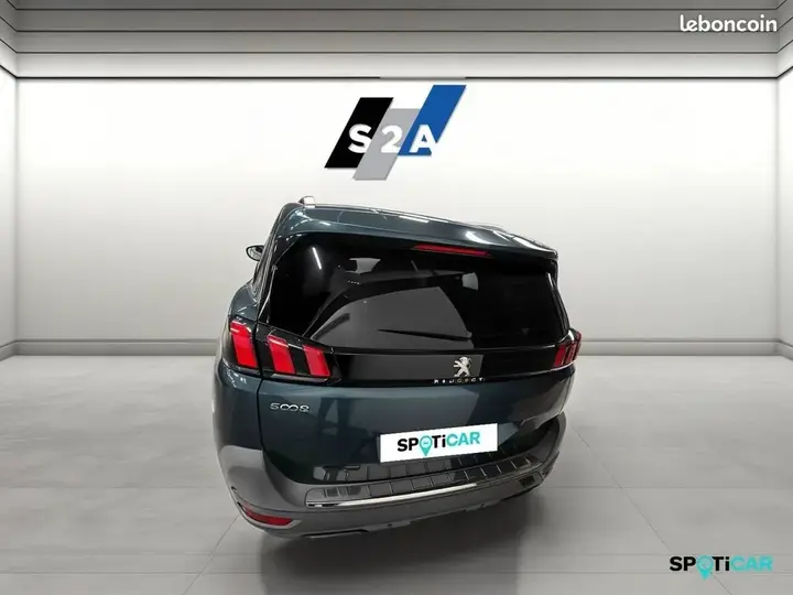 Peugeot 5008 2018 photo 4