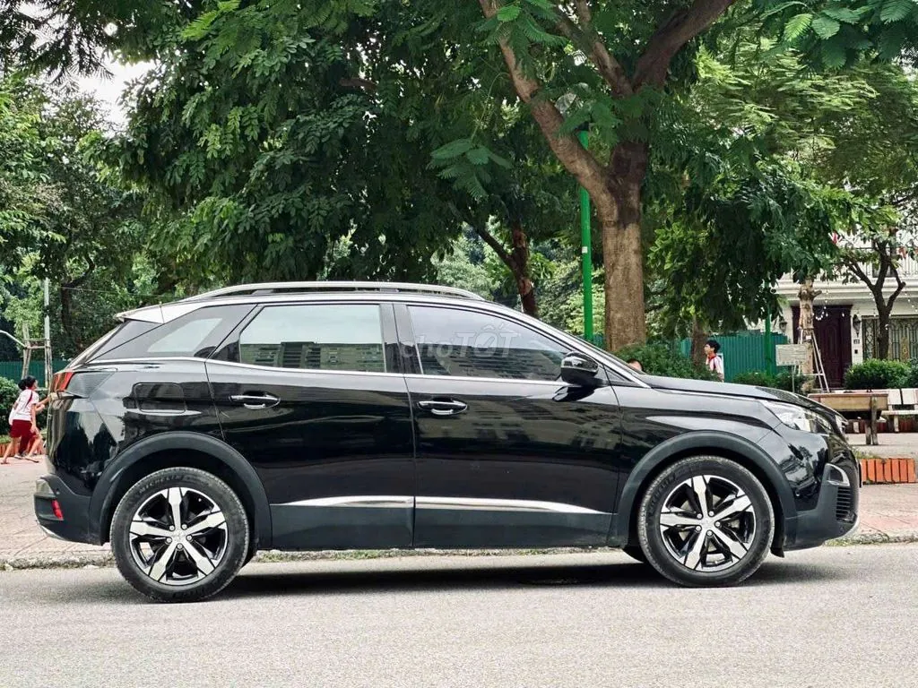 Peugeot 3008 2018 photo 2