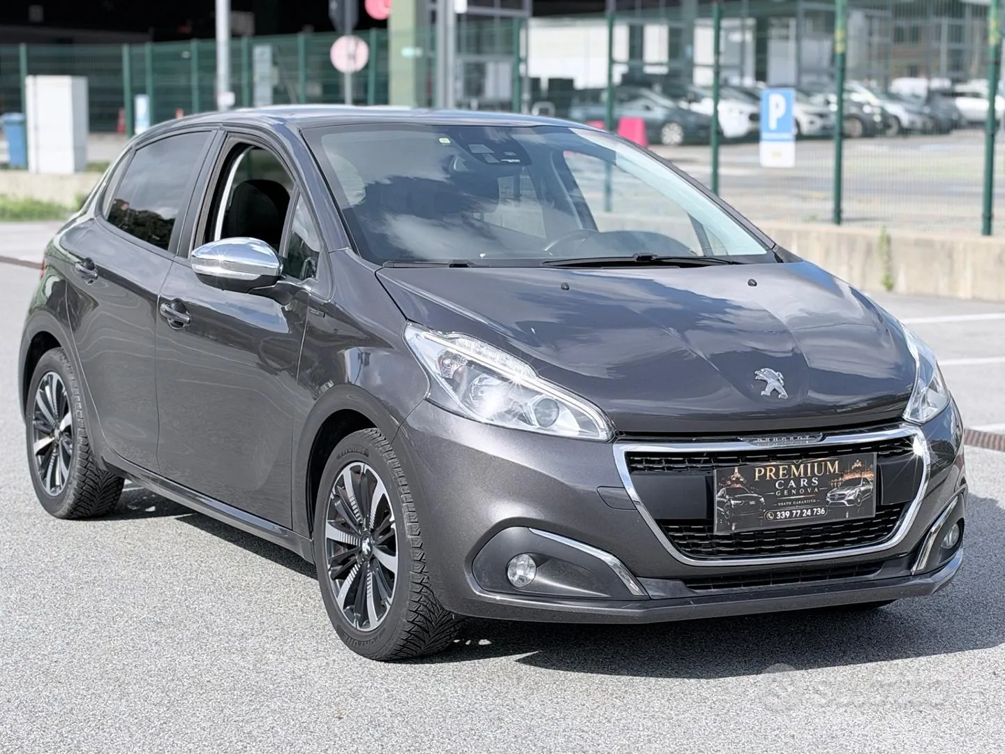 Peugeot 208 2019 photo 3