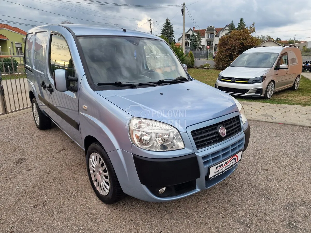 Fiat Doblo 2010 photo 2