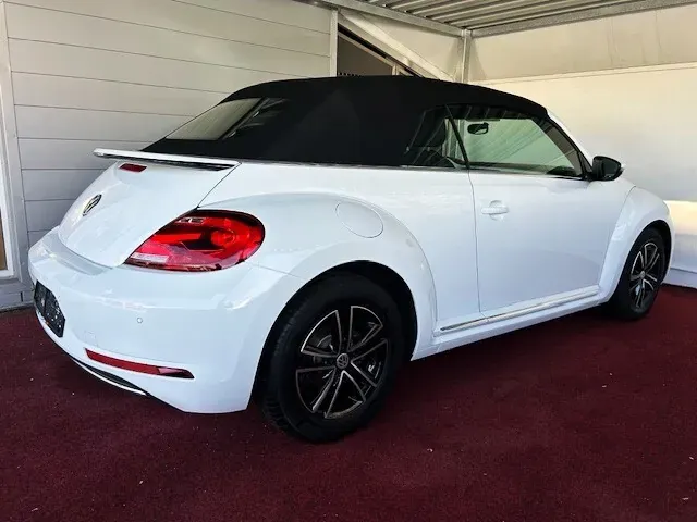 Volkswagen Beetle 2018 photo 3