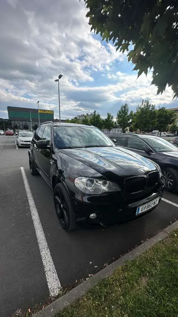 BMW X5 2012 photo 2