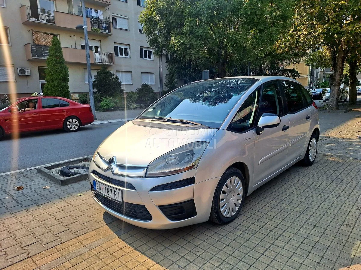 Citroen C4 Picasso 2008 photo 5