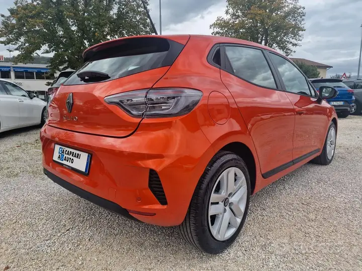 Renault Clio 2024 photo 5