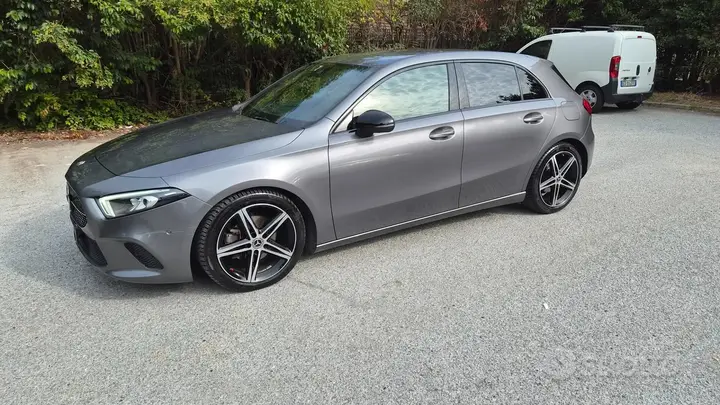 Mercedes-Benz A 180 2019 photo 3