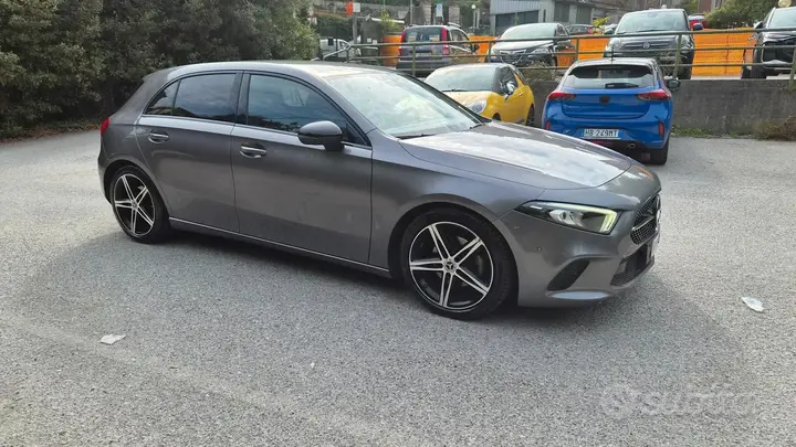 Mercedes-Benz A 180 2019 photo 2