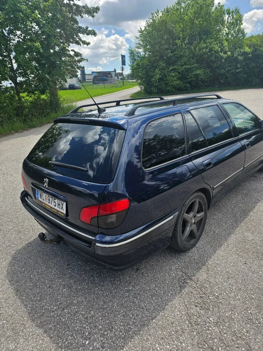 Peugeot 406 2003 photo 2