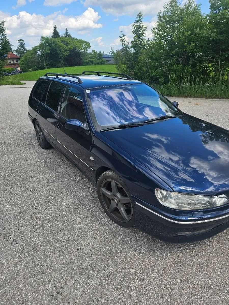 Peugeot 406