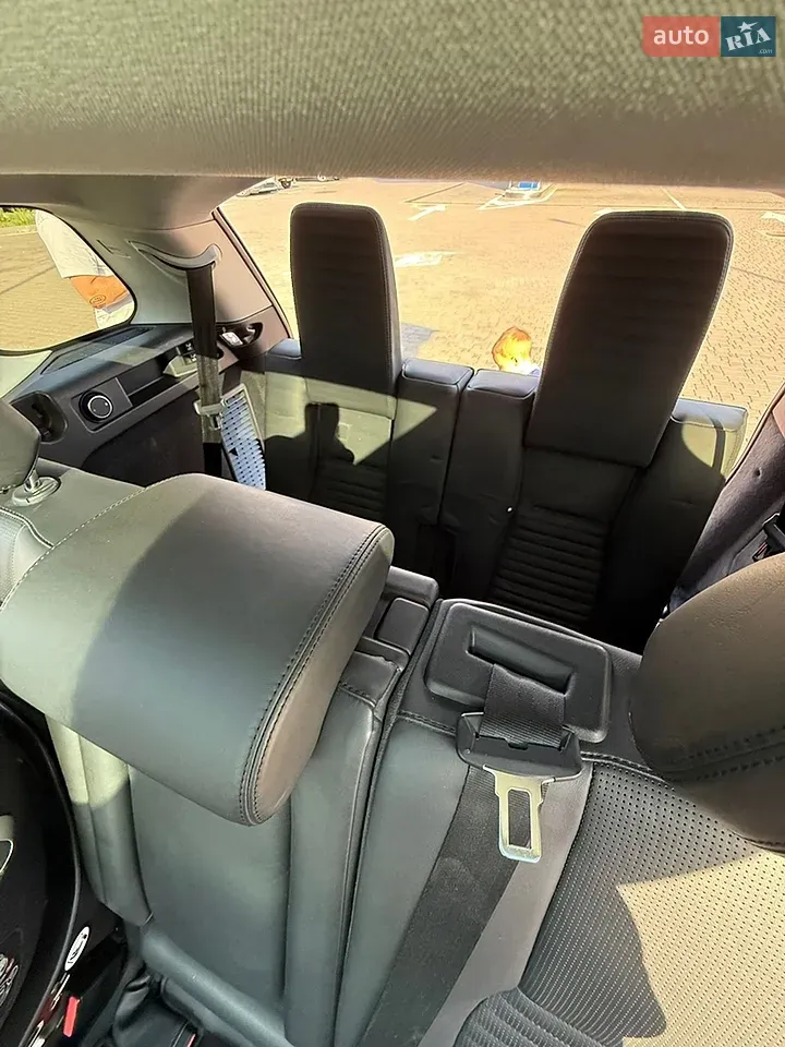Land Rover Discovery Sport 2016 photo 4