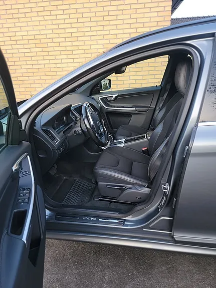 Volvo Xc60 2017 photo 4