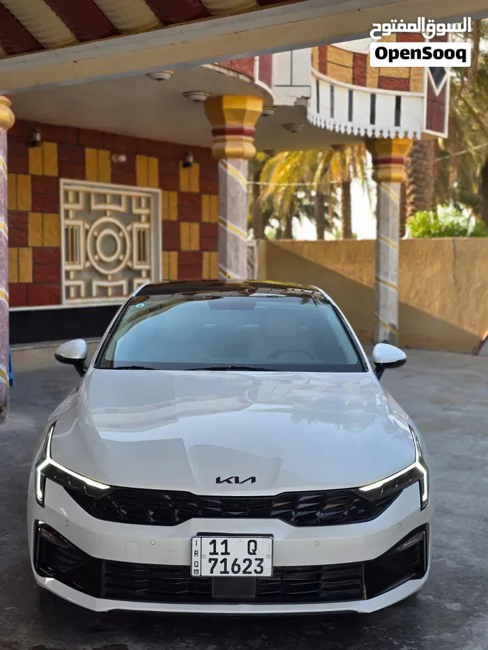 Kia K5