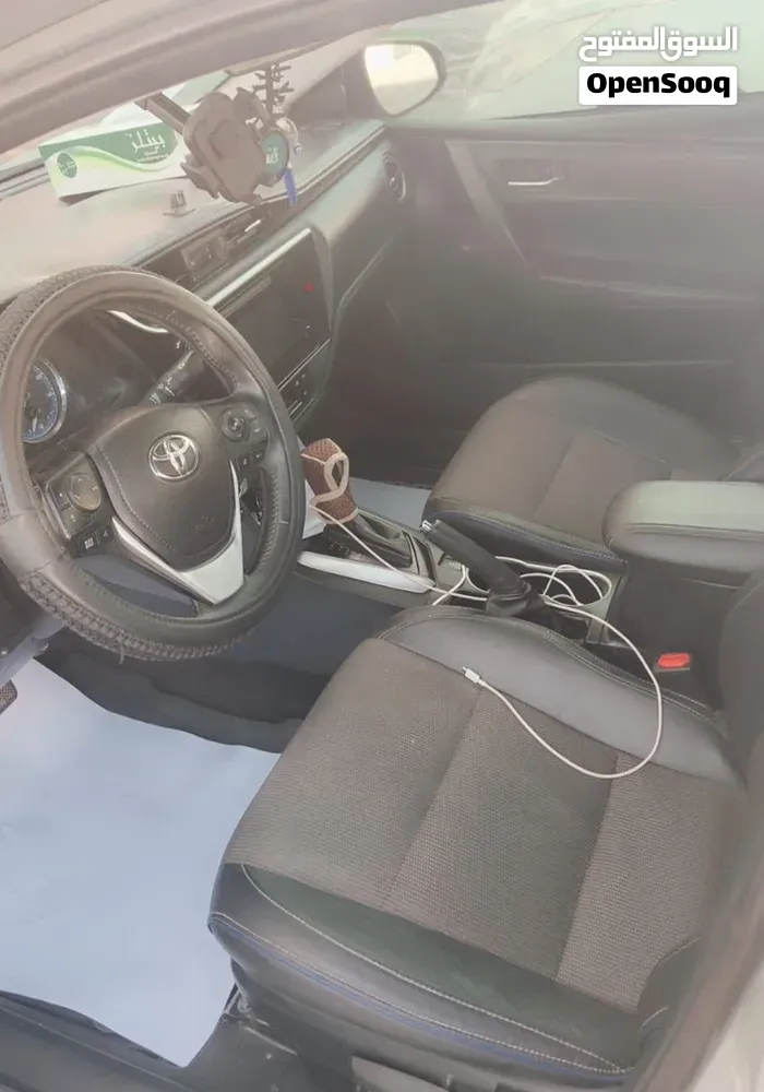 Toyota Corolla 2018 photo 2