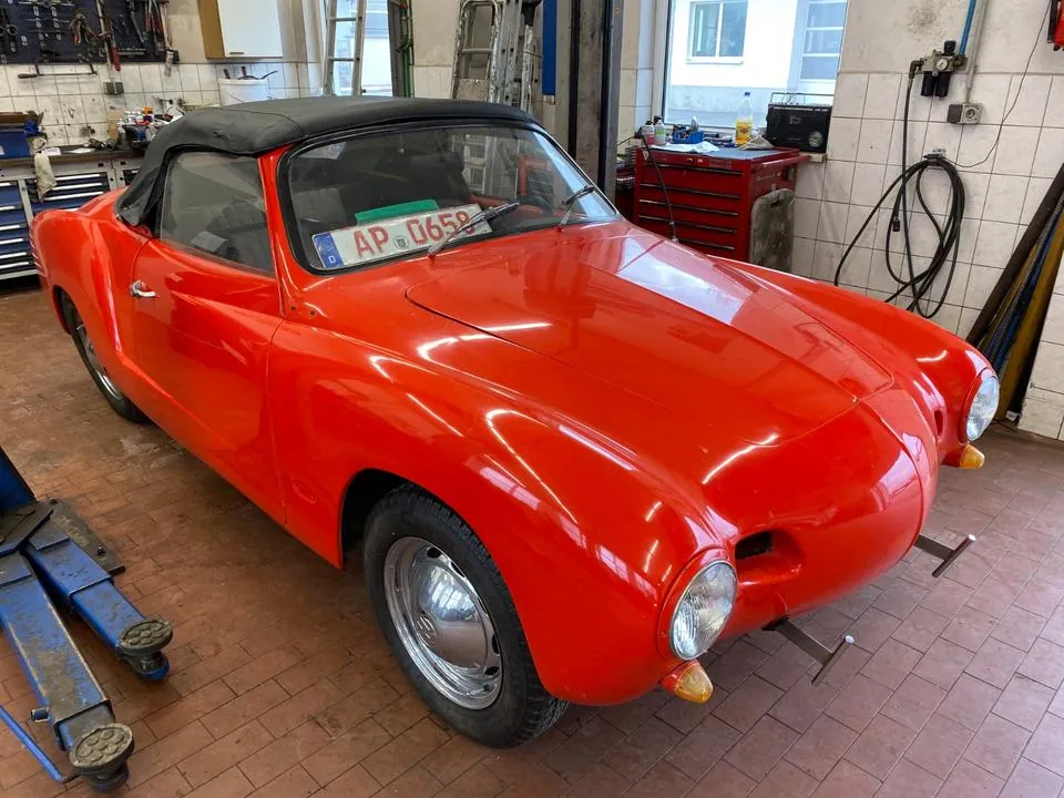Volkswagen Karmann Ghia
