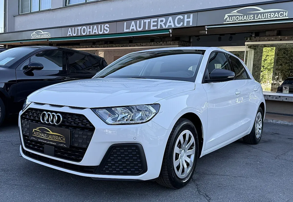 Audi A1 2023 photo 3