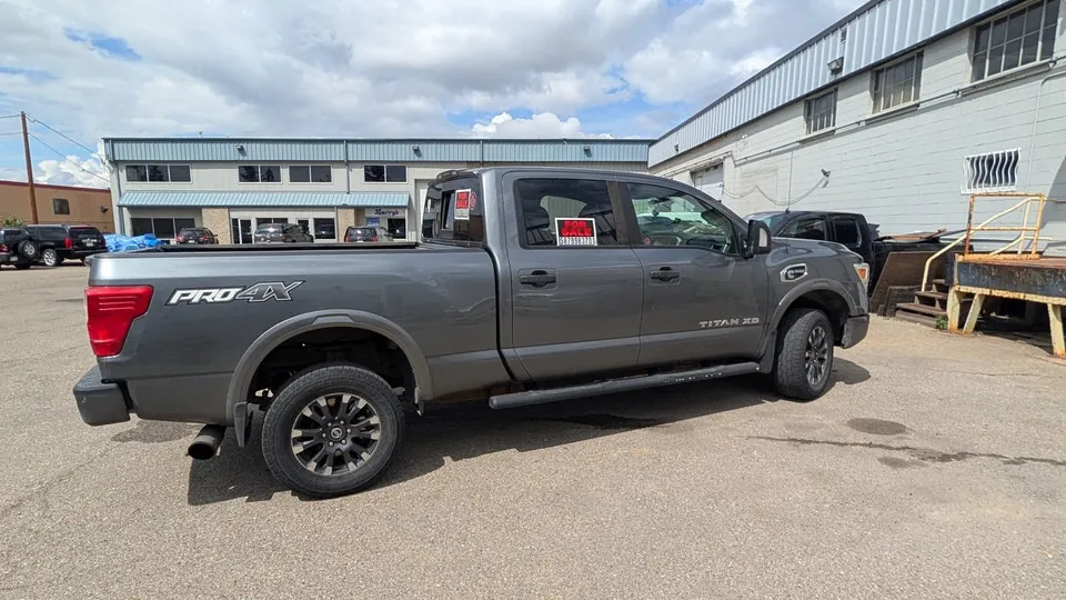 Nissan Titan 2016 photo 4