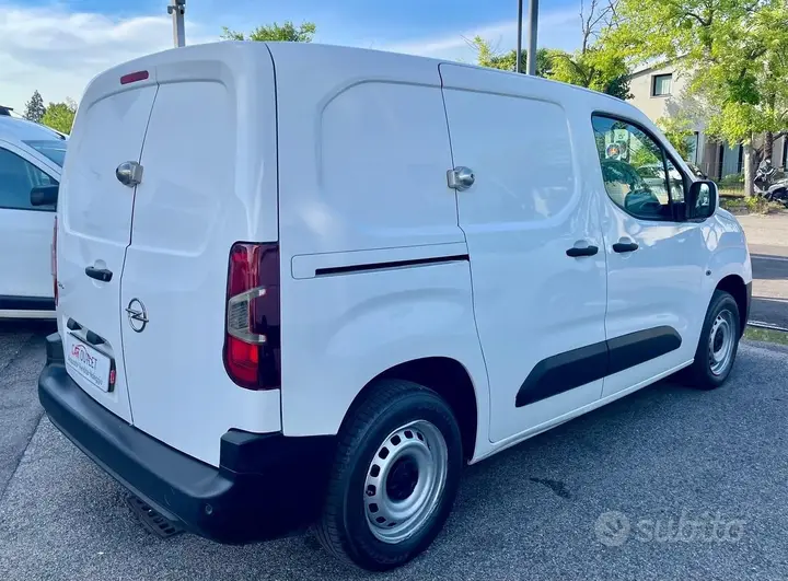 Opel Combo 2021 photo 4